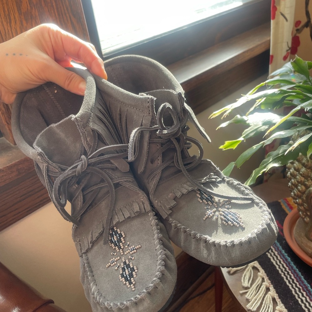 Gray Beaded Moccasin Boots